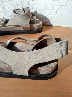 Pull & Bear sandále v.40 - 10