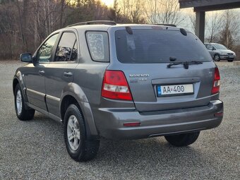 KIA SORENTO 2,5CRDi 4x4 - 10
