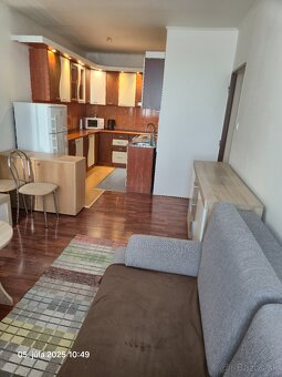 jeden a pol izbový byt v Košiciach - Jazero, Uralská ulica - 10