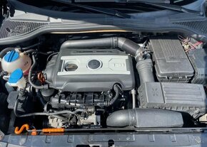 Škoda Yeti 1.8 TSI 4x4 EXPERIENCE benzín manuál 118 kw - 10