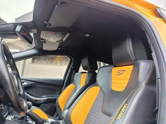 Ford Focus ST 2.0 EcoBoost 250PS - 10