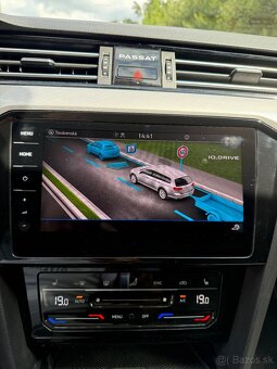 Volkswagen Passat - 10