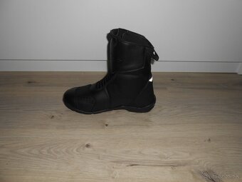 Predam nove panske kozene moto topanky znacky RST AXION MID - 10