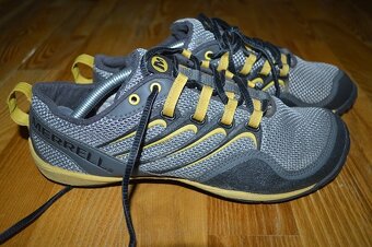 predam turisticke topanky MERRELL - 10