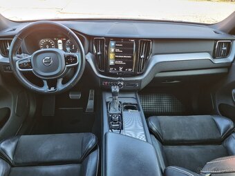 Volvo XC60 T5 R-Design AWD A/T ⭐benzín⭐ - 10