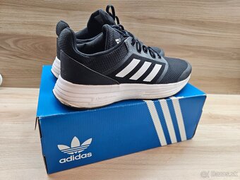 Adidas 44 2/3 - 10