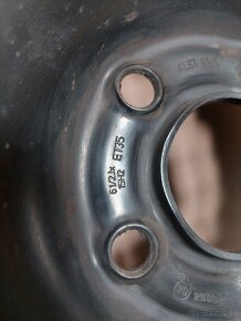 Plechové disky 5x100 r15 + zimné pneu - 10