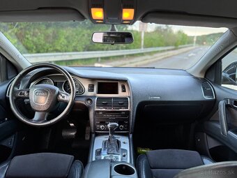 Audi Q7 3,0 TDi Quatro - 10