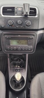 Škoda Roomster 1.6 Benzín 2007 - 10