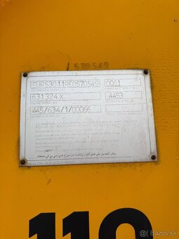 Predám stavebný teleskopický nakladač JCB 530-110 - 10
