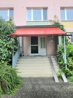 Predám 2 izbový byt Radvaň Banská Bystrica - 10