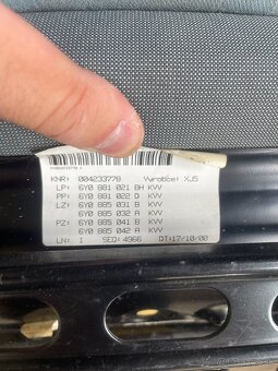 🪑 Predám predné sedadlo Škoda Fabia I (ľavá strana - vodičo - 10