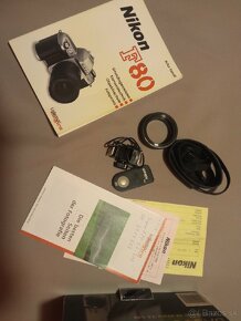Nikon F80 + objektívy Sigma a soligor + porst fotoaparát - 10