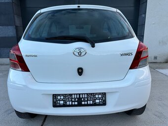 Toyota Yaris 1.0 Cool Edition - 10