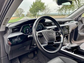 Elektromobil Audi E-Tron 50 Quattro 71kWh záruka DPH - 10