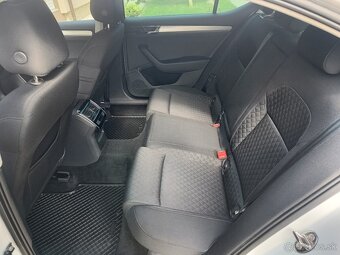Škoda Superb 2.0 TDI SCR Style DSG - 10