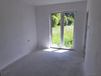 5 izbový rodinný dom, Valča - 10