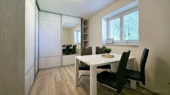 ⌂ Predaj trojizbový byt 68m2/ staré sídlisko Prievidza - 10