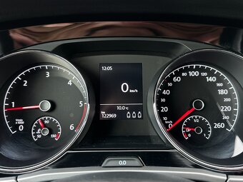 Volkswagen Touran 2.0 TDi - 10