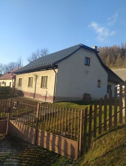 3+1 se zahradou v obci Reľov - Slovensko - 059 04 - 10