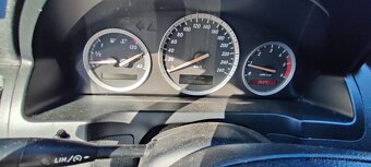 Mercedes Benz C200 - 10