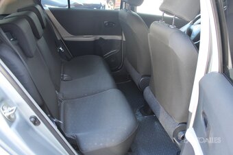 Toyota Yaris 1,0 VVT-i 51 kW BASE - COOL - 10