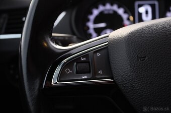 Škoda Octavia Combi 2.0 TDI Style DSG - 10