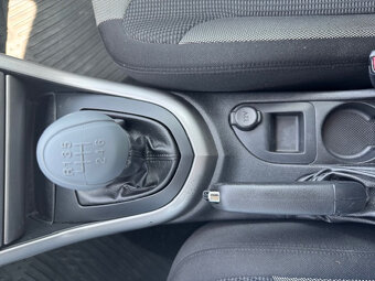 Peugeot 308 1.6 HDi FAP Family - 10