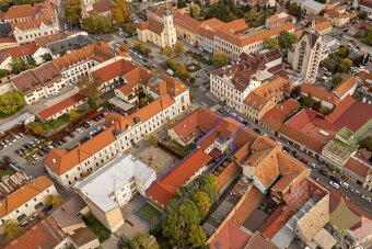 Obchodný priestor na predaj v centre mesta LC. - 10