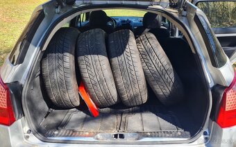 Peugeot 407 SW 1.6 HDi Elegance FAP - 10
