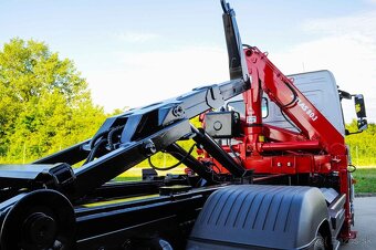 MERCEDES ATEGO HÁKOVÝ NOSIČ KONTAJNEROV HYDRAULICKÁ RUKA EU6 - 10
