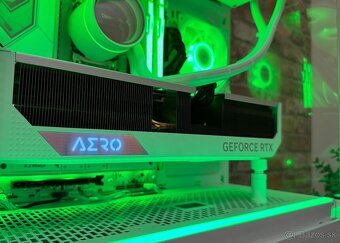 Ryzen 5 7600X3D\32GB\RTX 4080S\SSD\1000W Zdroj - 10