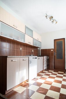 Priestranný 5i rodinný dom, Veľký Folkmar - predaj - 10