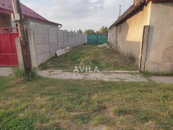 REZERVOVANÝ: zaujímavý stavebný pozemok 898m2 - Mostová - 10