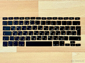 MacBook Pro 15", i7 2,3 GHz, 4-jadrový, NOVÁ BATÉRIA - 10