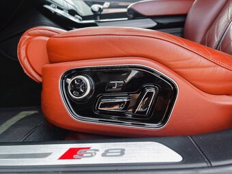 Audi S8 4.0TFSI V8 quattro - 10