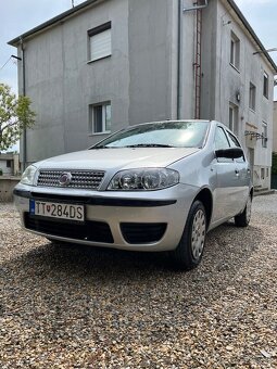 Predám Fiat punto 1.2 benzín 2009 - 10