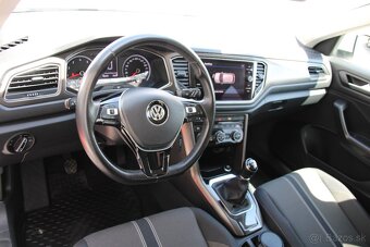 VOLKSWAGEN T-ROC Comfortline 1,5 TSi 110 kW - 10