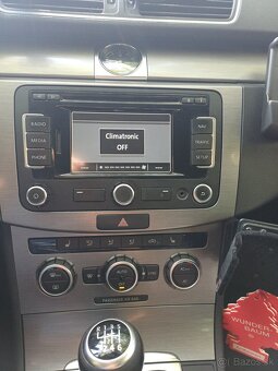 Volkswagen Passat B7 2.0 TDI 125kw - 10