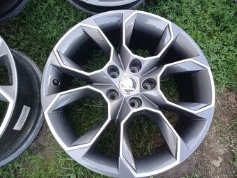 18"5x112 ET 51 Škoda Octavia III hliníkové disky - 10