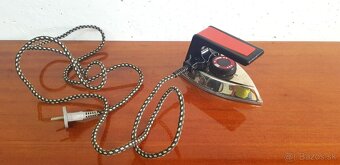 Predám 2ks žehličky - 10