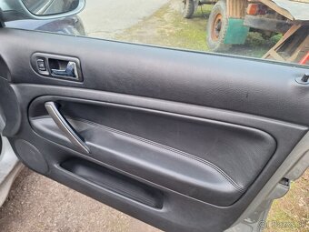 Volkswagen Passat - 10