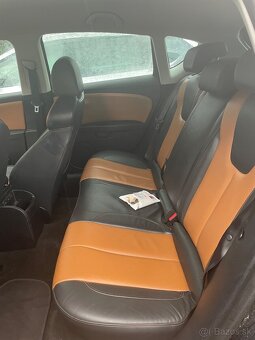 Seat Leon 2.0 TDi - 10