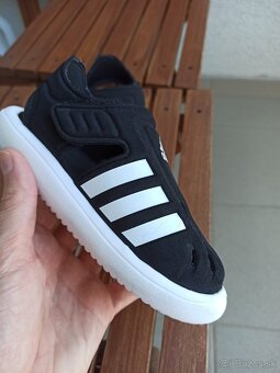 Sandálky Adidas veľ 27 - 10