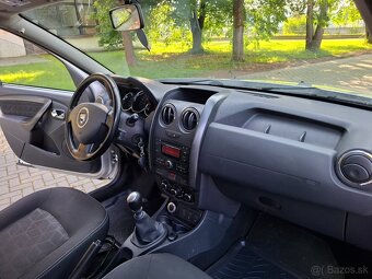 Dacia Duster 1.6i 4x4 - 10