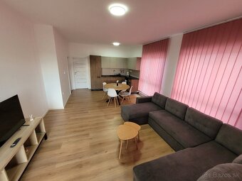 Prenajmem 3i byt v novostavbe s dvoma parkovacími miestami - 10