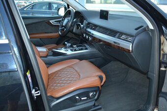 Audi Q7 3.0 TDi - 10