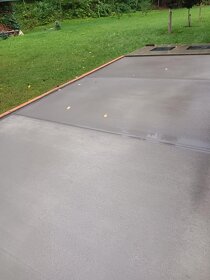 Leštený, metličkový betón, betónová priemyselná podlaha - 10