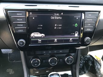 Škoda superb 3 kombi rozpredam - 10