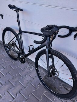 Giant TCR Advanced PRO celokarbon velkost M - 10